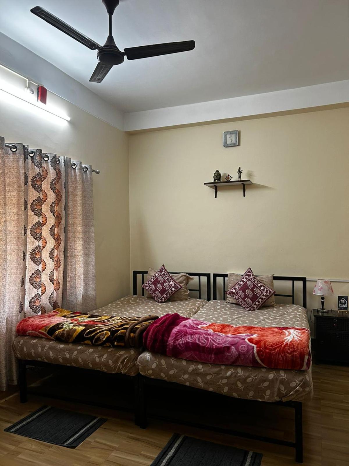 Mulaqat Homestay Siliguri Buitenkant foto