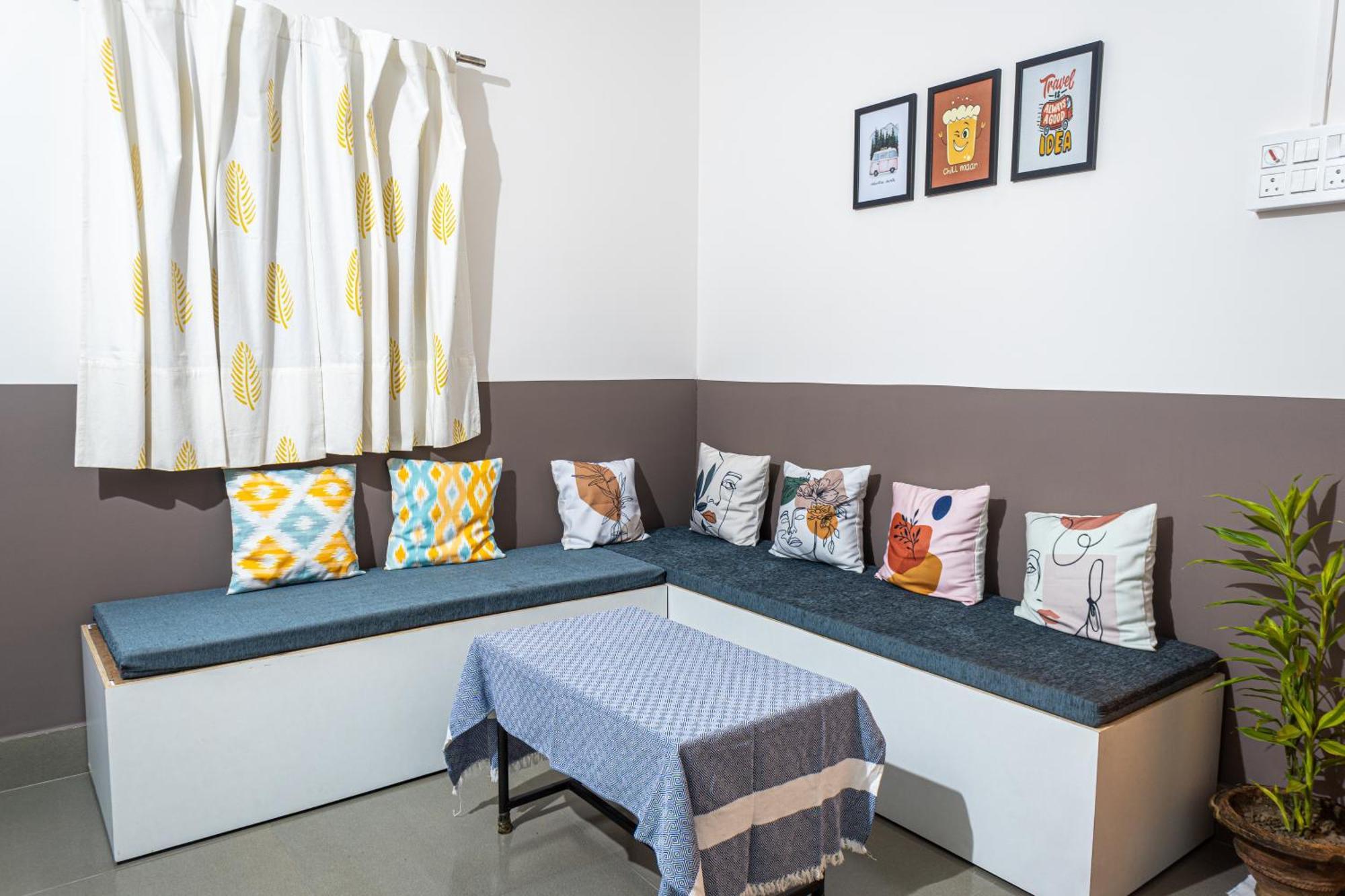 Mulaqat Homestay Siliguri Buitenkant foto