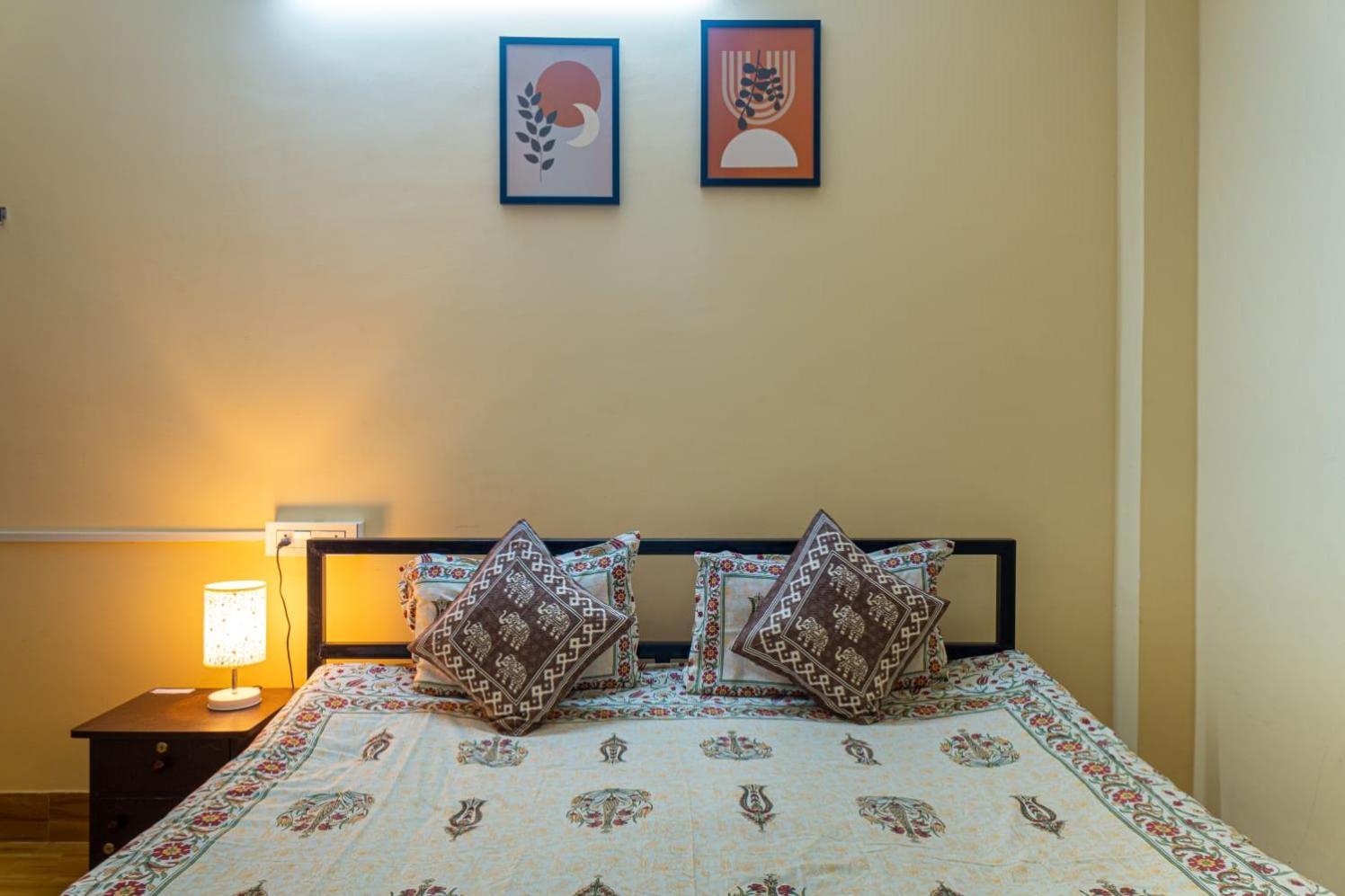 Mulaqat Homestay Siliguri Buitenkant foto