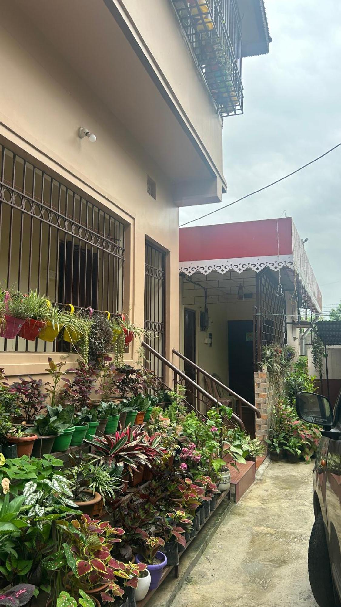 Mulaqat Homestay Siliguri Buitenkant foto