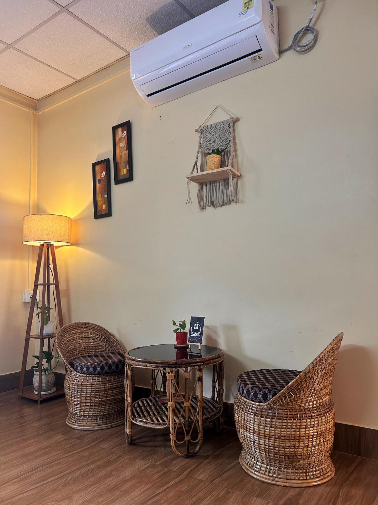 Mulaqat Homestay Siliguri Buitenkant foto