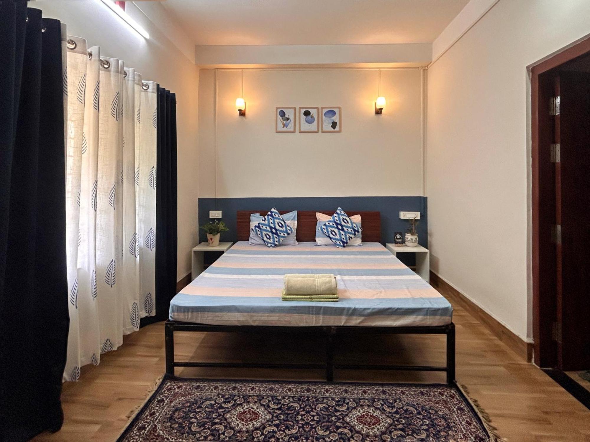 Mulaqat Homestay Siliguri Buitenkant foto